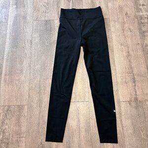 Nike Girls Size XL Mid Rise Black Leggings